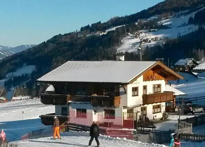 Haus Steirerland Apart-hotel